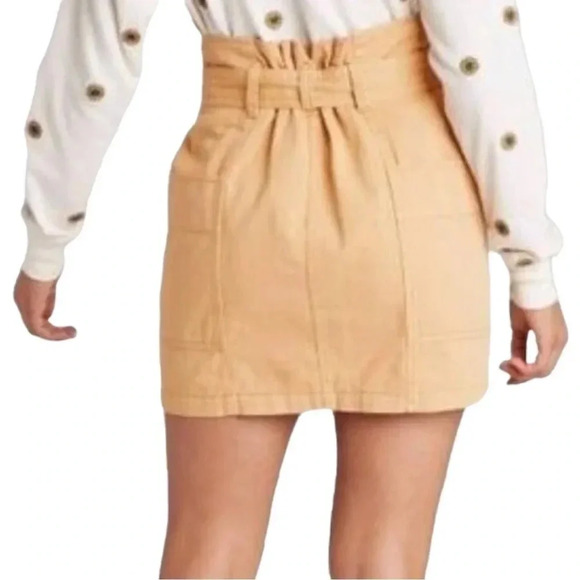 WILD Fable High-Rise Belted Mini Skirt Tan - Picture 2 of 11